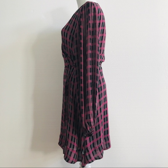 🆕 NEW WITH TAG GANNI Checked mini wrap dress size FR 38 is equivalent to… - Picture 7 of 15